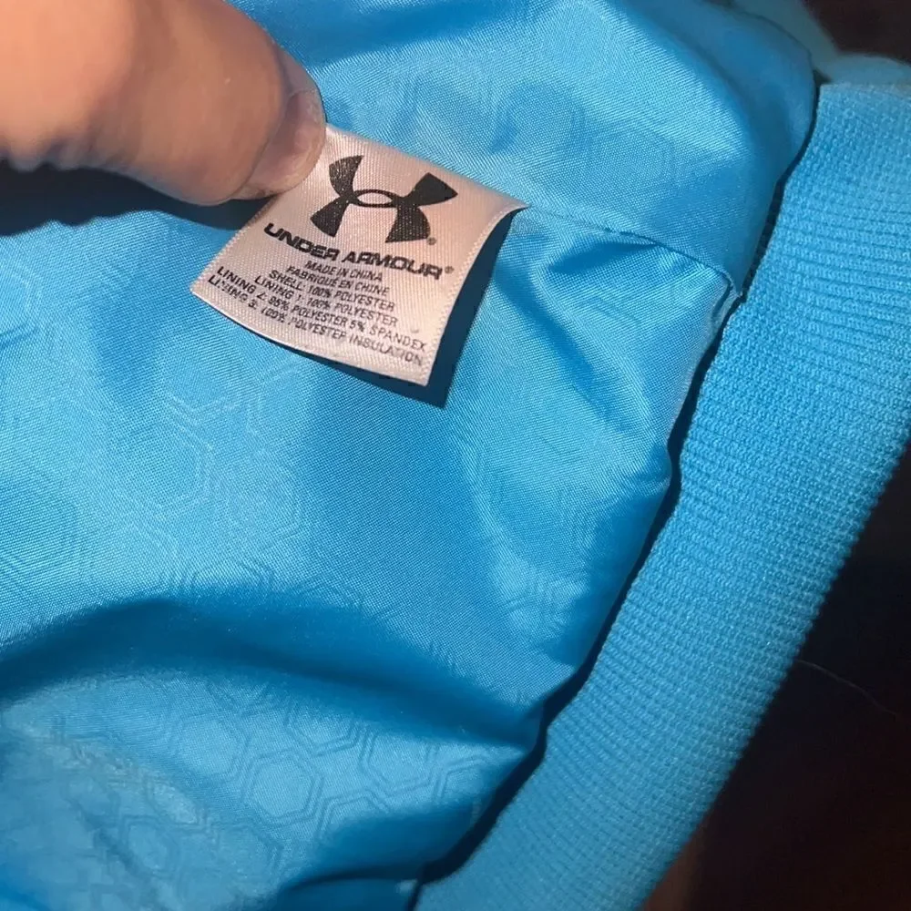 Under Armour Girls Youth XL sky blue Winter Puffer Hooded Jacket